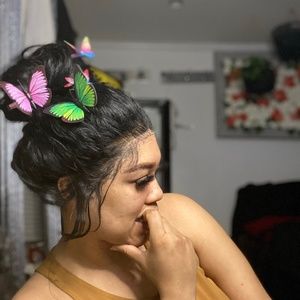 Butterfly hair clips